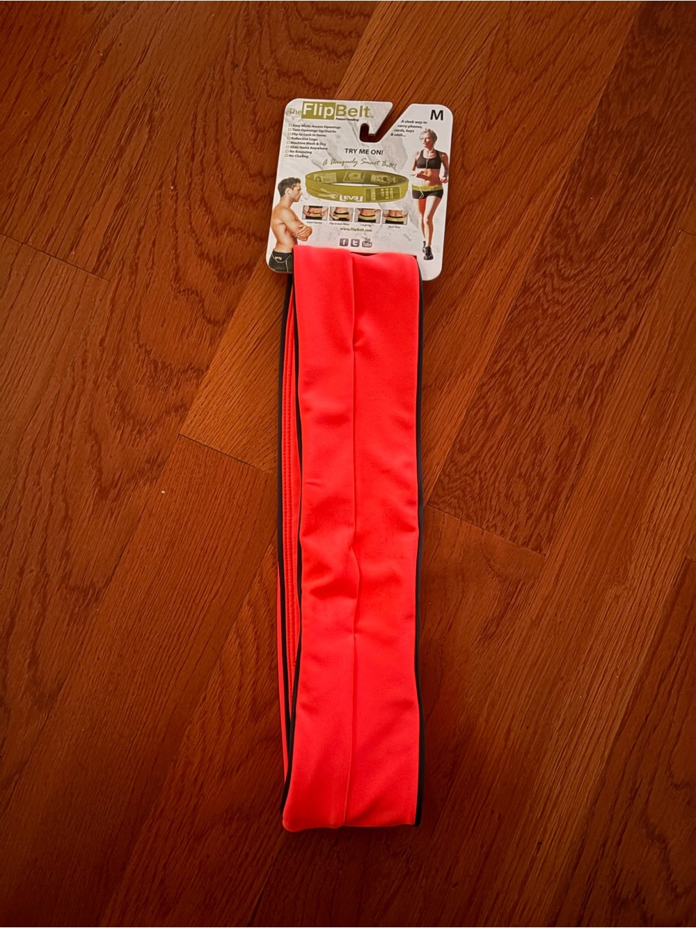 NWT Medium Flipbelt Neon Punch